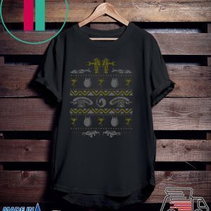 Nice Aliens Christmas Bug Hunt Scifi Shirt