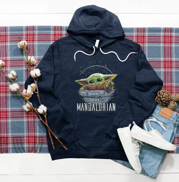 The Mandalorian The Child Floating Pod Yo Da Design Tee Shirt