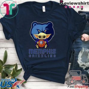 Baby Yoda Hug Memphis Grizzlies Tee Shirt