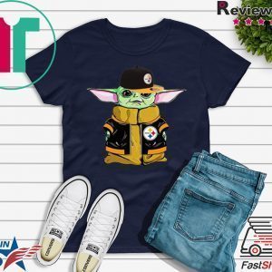 Baby Yoda Steelers player Gift T-Shirt