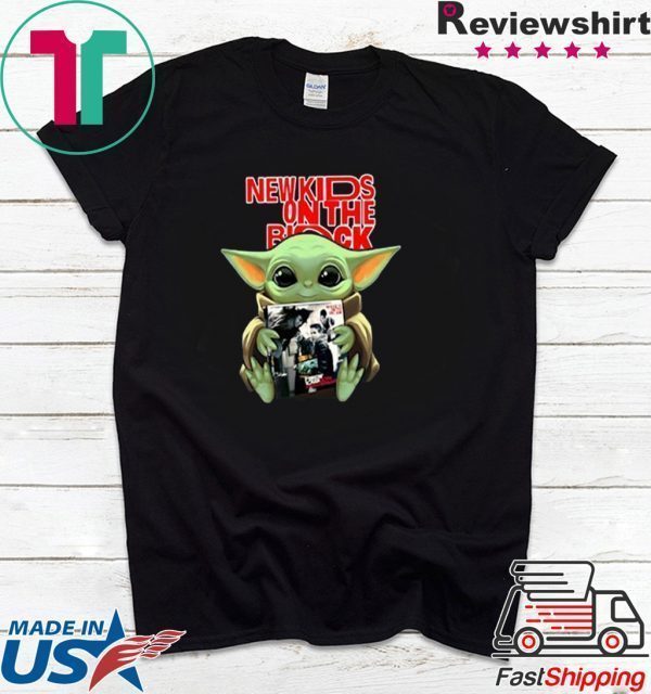 Baby Yoda hug New Kids On The Block Star Wars Tee Shirt