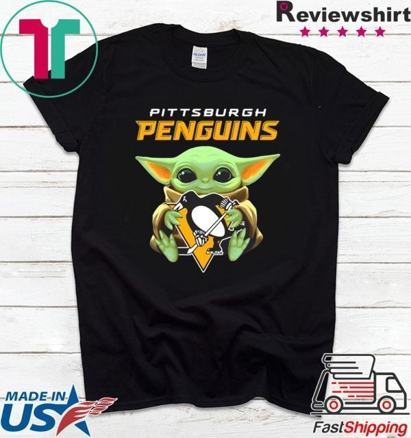 Baby Yoda hug Pittsburgh Penguins Unisex T-Shirt