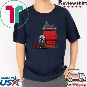Boba Fett and Snoopy house Tee Shirt