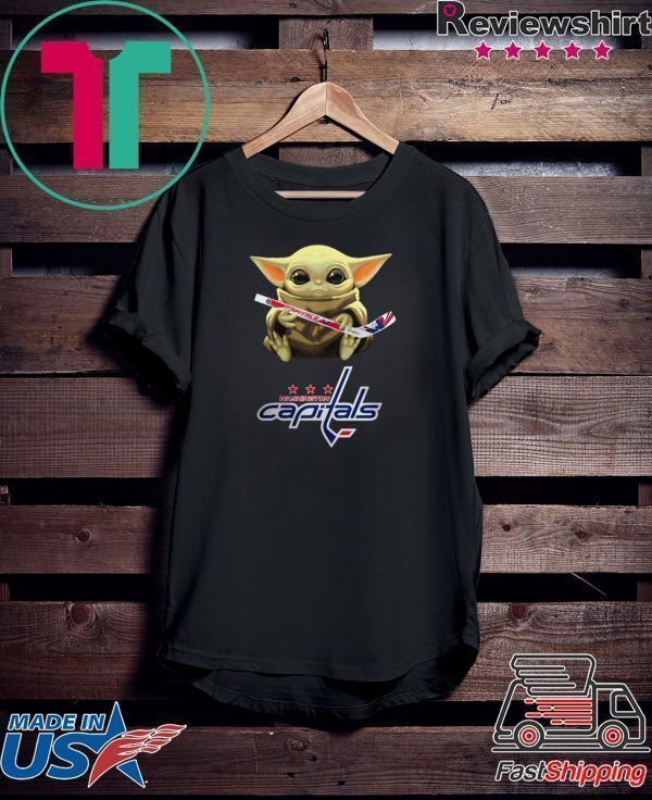 Star Wars Baby Yoda hug Washington Capitals Tee Shirt