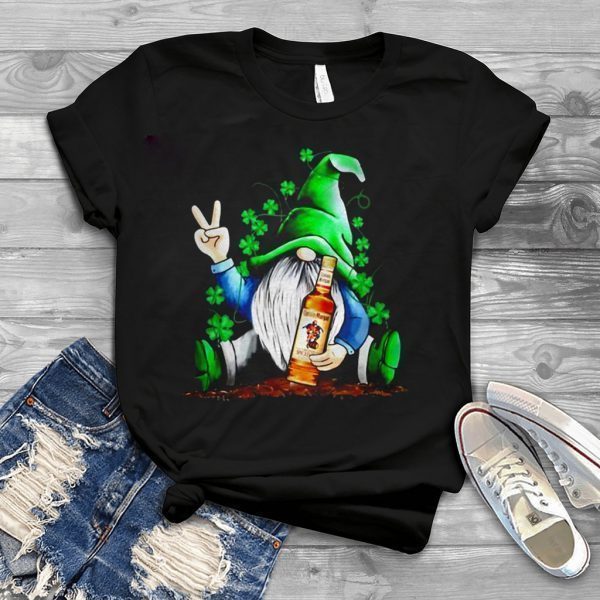 Gnomes Lucky Hug Camus napoleon St Patrick’s Day Tee Shirts