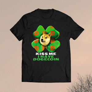 Doge Kiss me I have dogecoin St Patricks Day 2021 Shirt