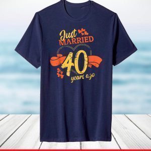 Just Married 40 Years Ago Love Ring Relationship Anniversary T-Shirt