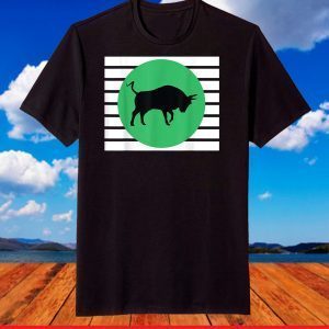 Stock Market Stock Market Bull Statue Stock Trader Bull Gang T-Shirt