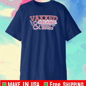 SQUARE BEARS CHILLVAXXING AND RELAXED READY 4 SNACKS SHIRT