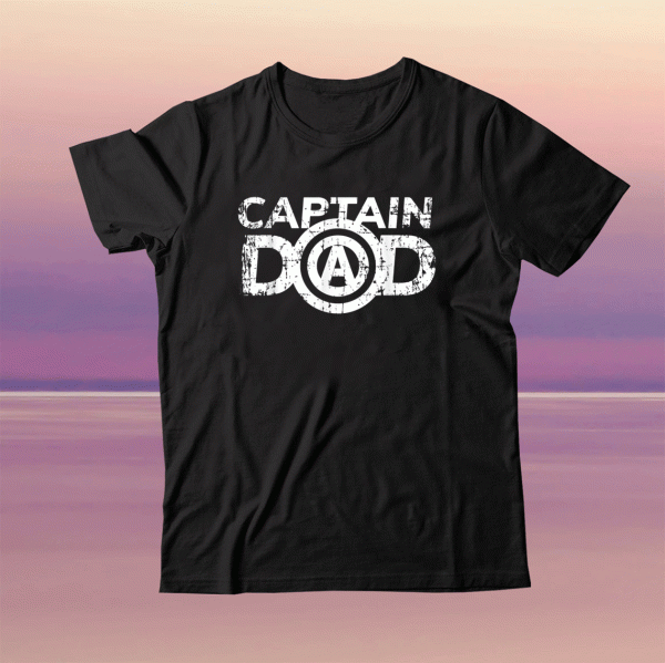 Distressed Father's Day Dad's Birthday Captain Dad T-Shirt