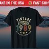 32 Years Old Retro Birthday Vintage September 1989 Classic T-Shirt
