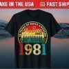 40 years of being awesome Old Birthday August 1981 US 2021 Shirt