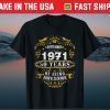 Born In September 1971 50th Birthday 50 Years Old Classic T-Shirt