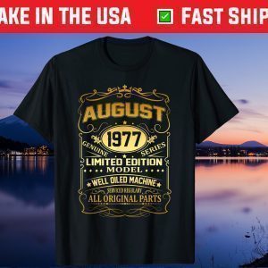 August 1977 Vintage 42nd Birthday 42 Years Old Unisex T-Shirt