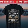 Legends Born In SEPTEMBER 1977 43rdth Awesome Birthday Tee Shirt