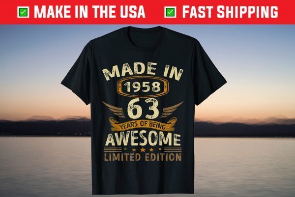 Awesome Since October 1981 40th Birthday 40 Year Old T-Shirt