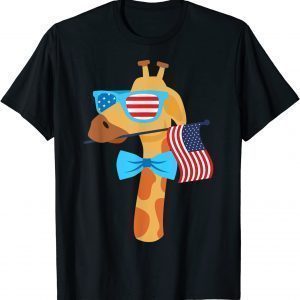 Giraffe Sunglasses USA American Flag 4th Of July Classic Shirt