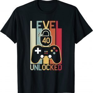 Level 40 Unlocked Video Gamer 40 Year Old 40th Birthday Classic Shirt