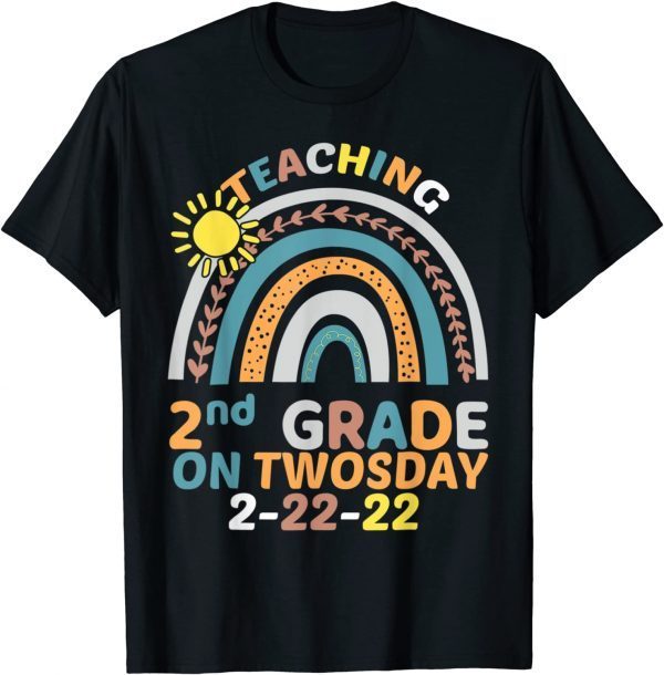 Teaching 2nd Grade on Twosday 2/22/2022 Math Teacher Classic Shirt