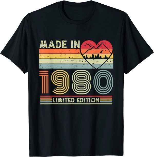 Vintage Born in 1980 Limited Edition 42 Year Old Birthday 2022 Shirt