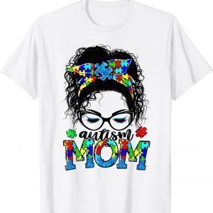 Autism Mom Puzzle Pieces Ribbon Messy Bun Hair Autism 2022 T-Shirt