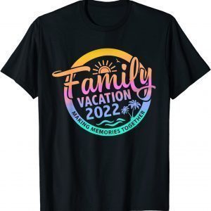 Family Trip Summer Vacation Beach 2022 Vintage Lover Classic T-Shirt