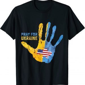 Pray For Ukraine Support American USA Ukrainian Map Graphic Love Ukraine Shirt