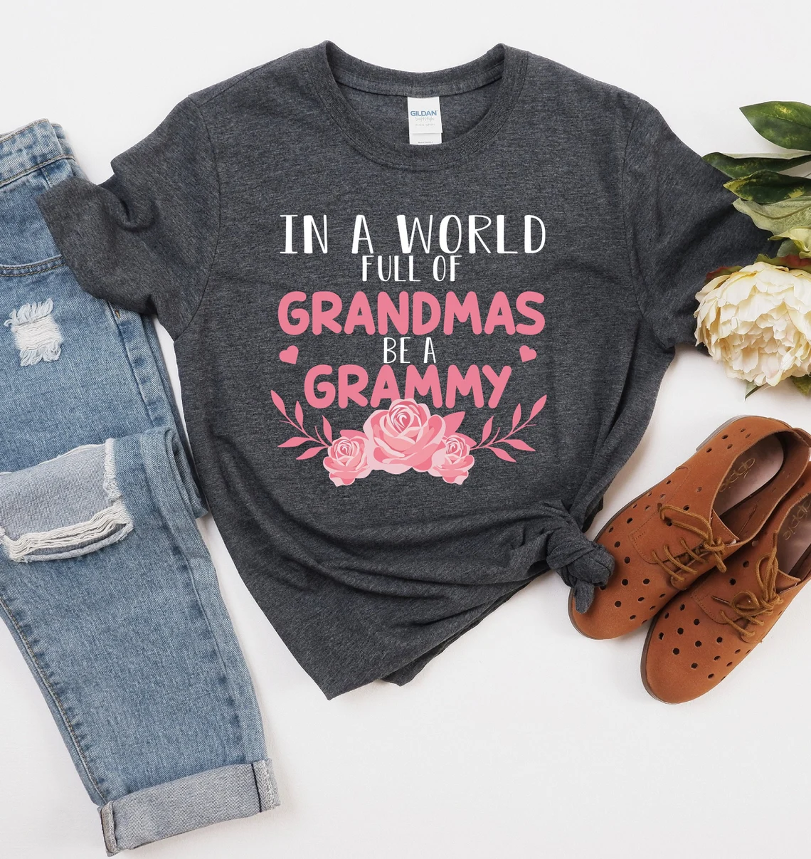 In A World Full Of Grandmas Be a Grammy Mother's Day 2022 Shirt