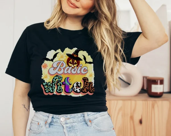 Basic Witch Pumpkin Halloween T-Shirt