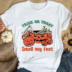 Trick Or Treat Smell My Feet 2022 Shirt