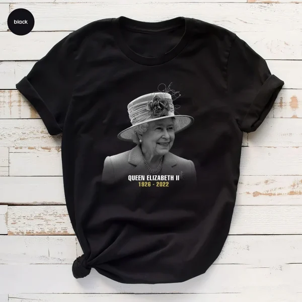 Elizabeth II Queen Rest In Peace Thanks For The Memories 1926-2022 Classic Shirt