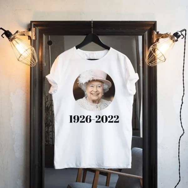 Her Majesty the Queen Elizabeth II 1926-2022 Classic Shirt