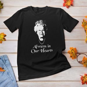 Pray For Queen Elizabeth 1926-2022 Always in Our Hearts Classic Shirt