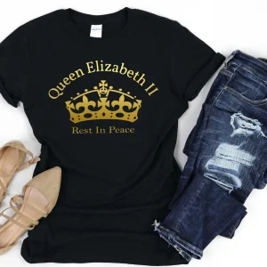 Queen Elizabeth Rest in Peace 1926 - 2022 Classic Shirt