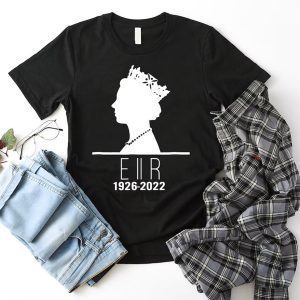 RIP Queen Elizabeth II 1926-2022 Forever Queen of England Classic Shirt