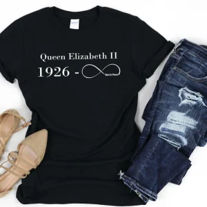 RIP Queen Elizabeth II The Queen 1926-2022 Classic Shirt