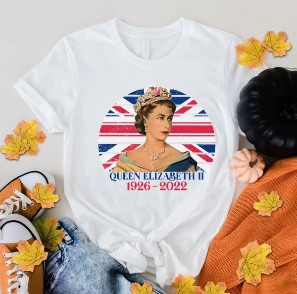 RIP Queen Elizabeth RIP Majesty The Queen 1926-2022 Classic Shirt
