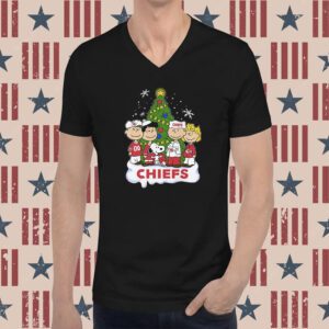Kansas City Chiefs Snoopy Peanuts Christmas Tee Shirt