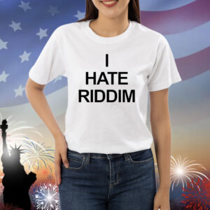 Mad Dubz wearing i hate riddim Shirt