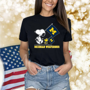 Snoopy Michigan Wolverines Road To Oklahoma City flag Shirt