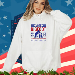 Vote For Bigfoot 2024 Funny Sasquatch Presidential Election T-Shirt