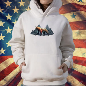 Geometric bear in the mountains T-Shirt